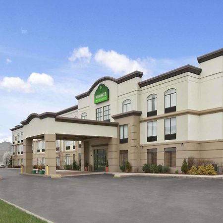 Hotel Wingate By Wyndham Latrobe Exterior foto