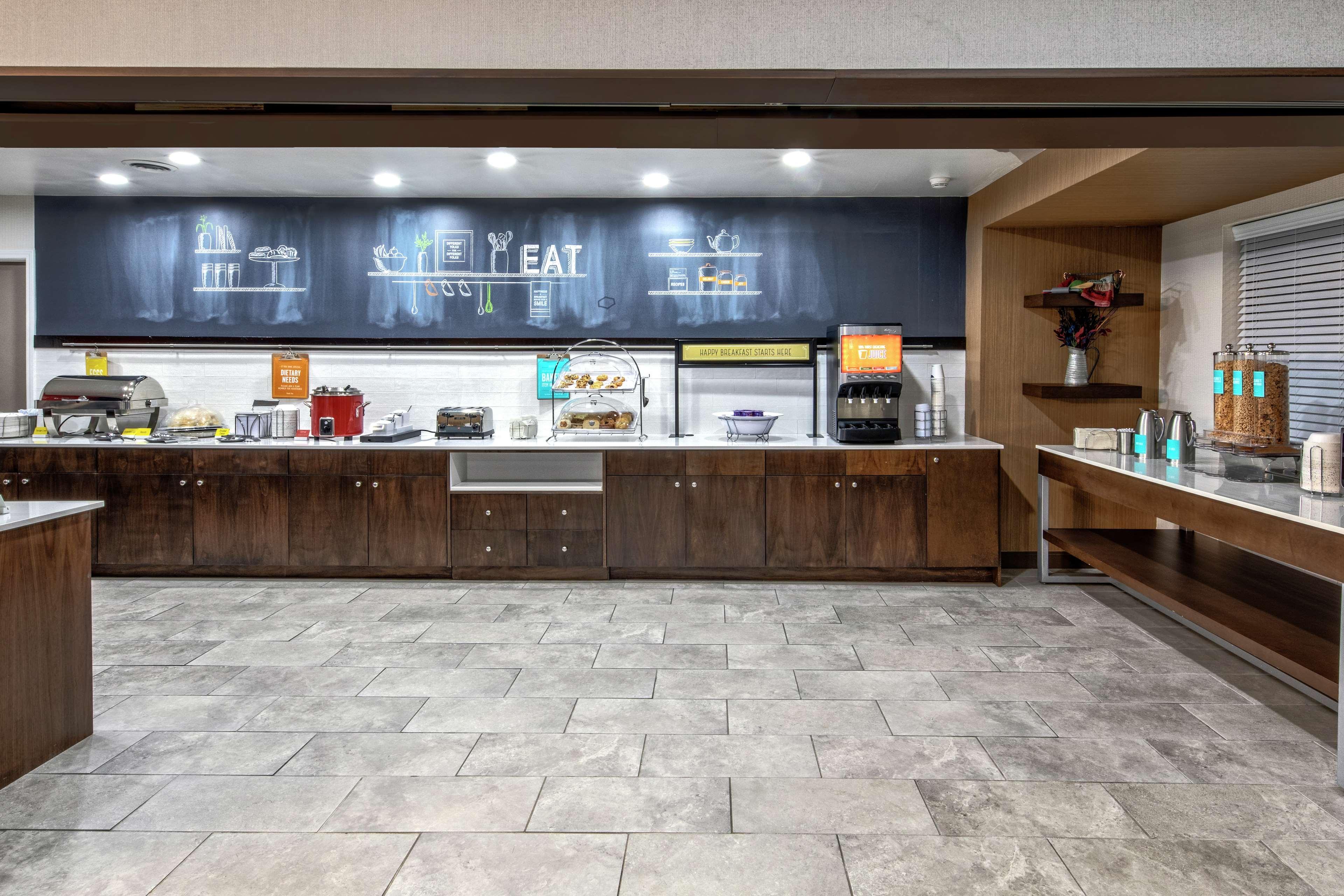 Hotel Wingate By Wyndham Latrobe Exterior foto